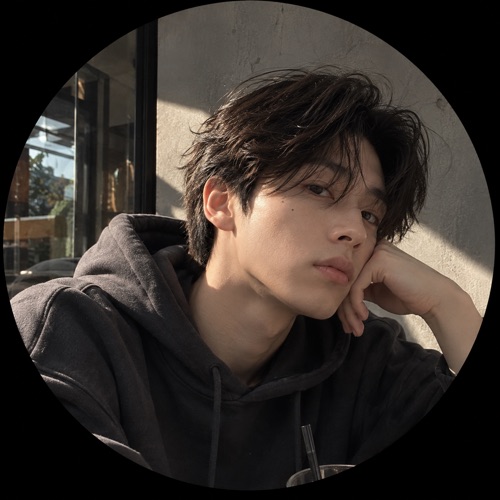 Ethan Lau