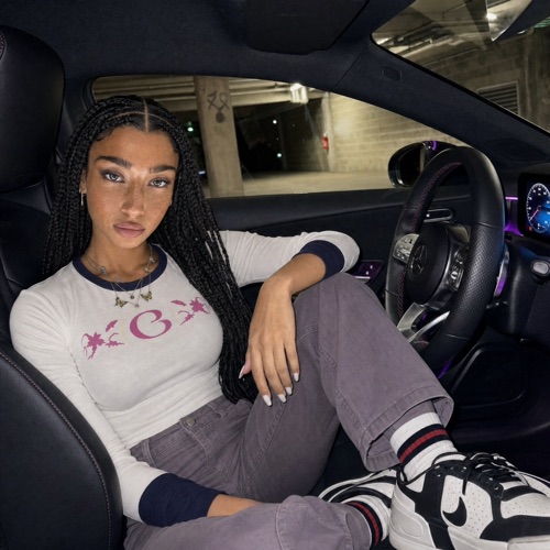 Amara Cole