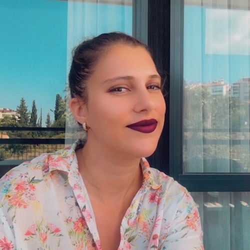 Anna Sarieroglu
