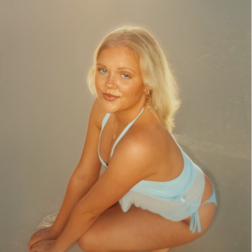 Amelia Mullins