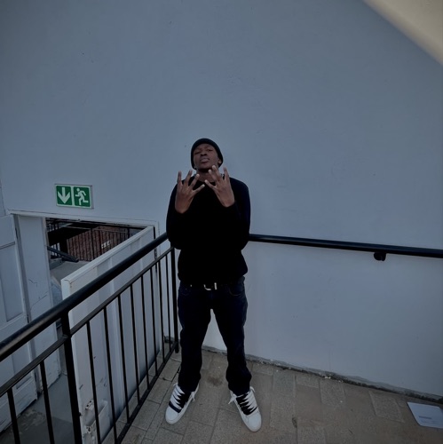 Sthembiso Tlou