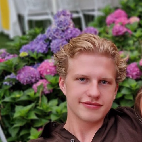 Mathieu Van Assche