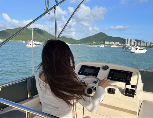 Evelyn Zhang