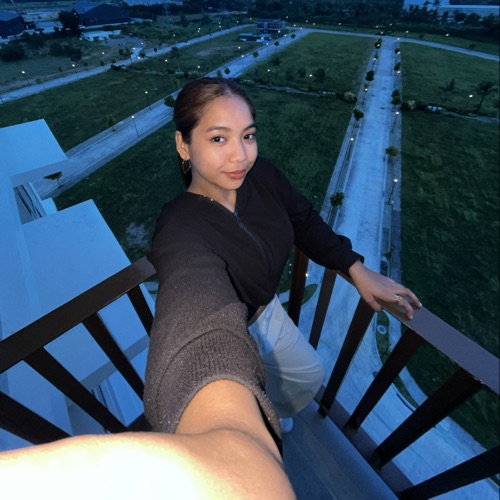 Khenna Marie Angay