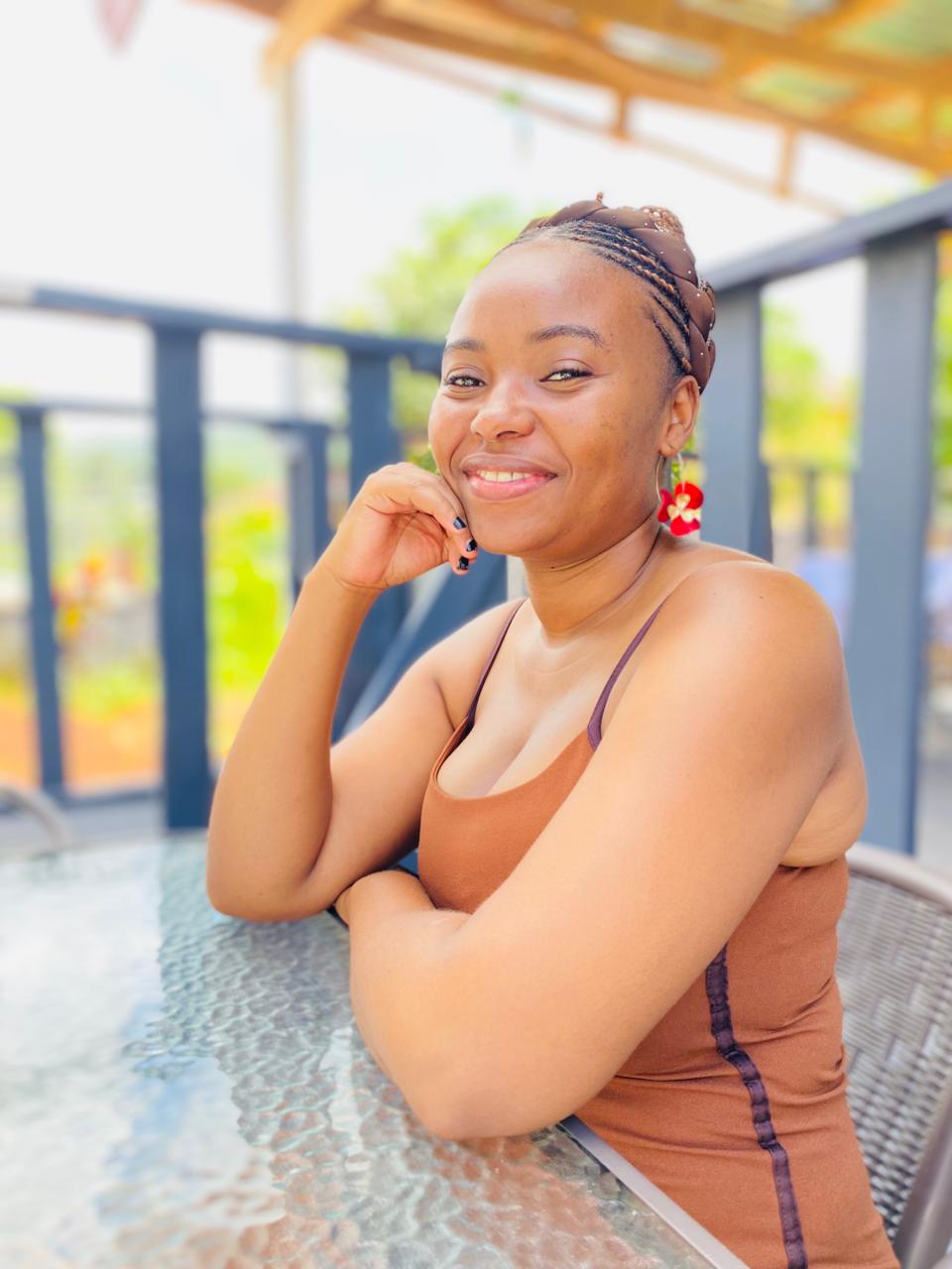 Felicia Netshivhungululu