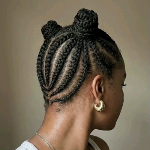 Nana Efya 
