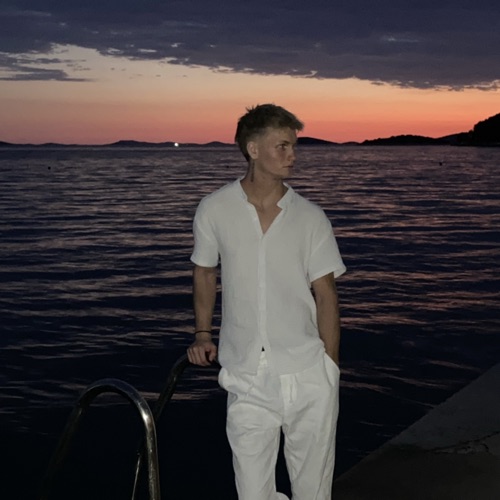 Adam Lojkyn