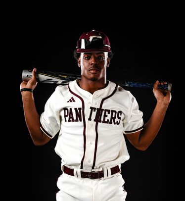 Janaris Reeves