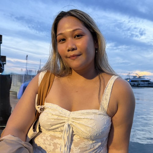Elle Gubat