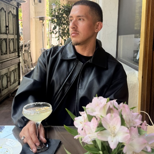 Victor Lira