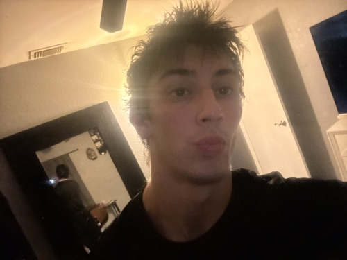 Izaak Martinez