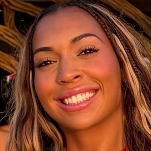 selena jones