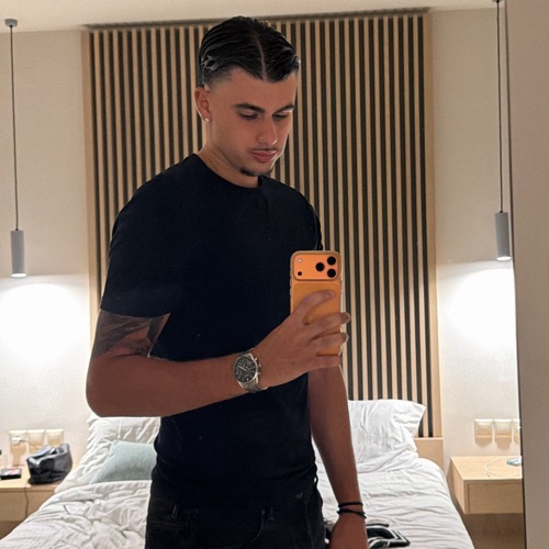 Manos Vasilakis