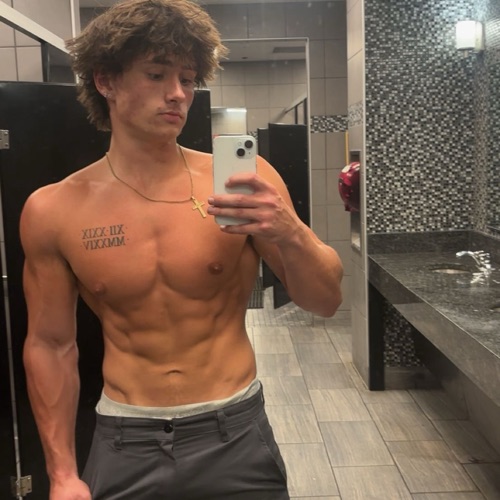 Noah Russell