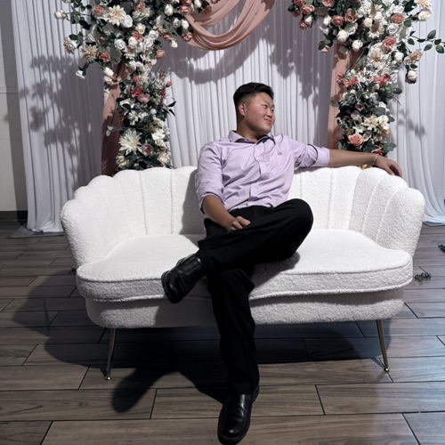 Xeemzoo C. Xiong
