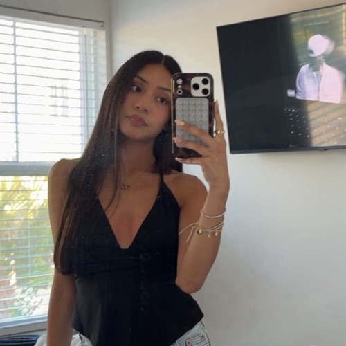 Hayley 