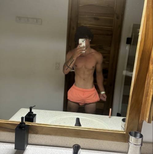 Joshua Valencia