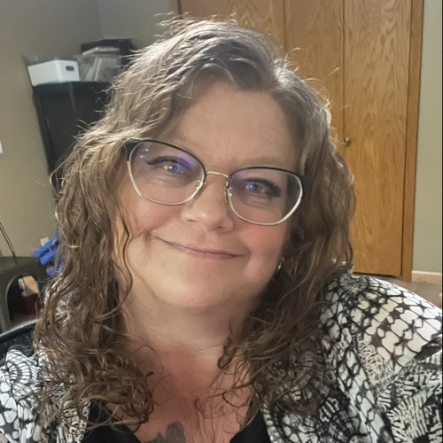 Tersia Gondreau