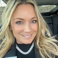Lynette Marie
