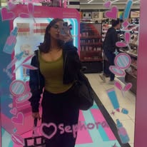 Ashh Bombshell