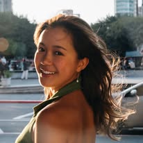 Krystal Hu