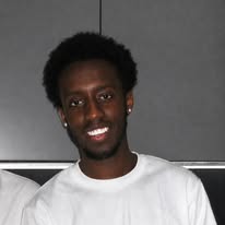 Junior David Byuzura