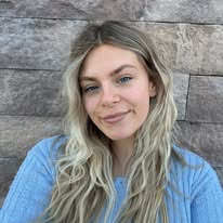 Dana Izoita 
