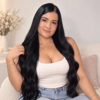 Karina Velez 