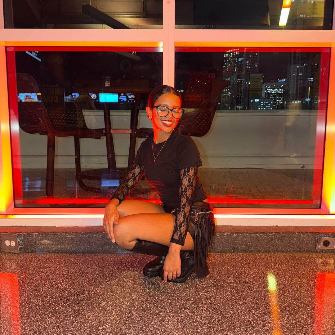 Mirella Tovar 