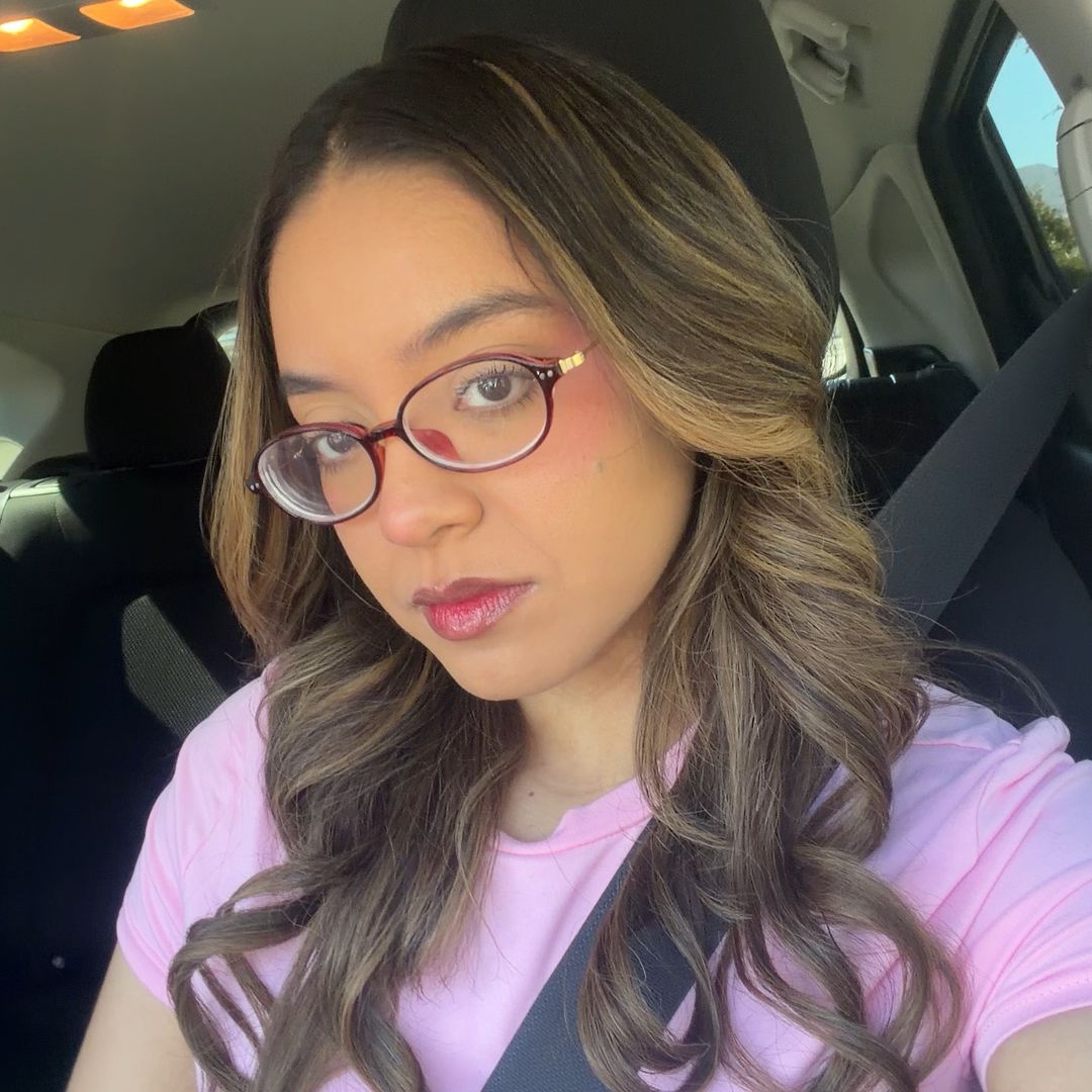 Alina Figueroa 