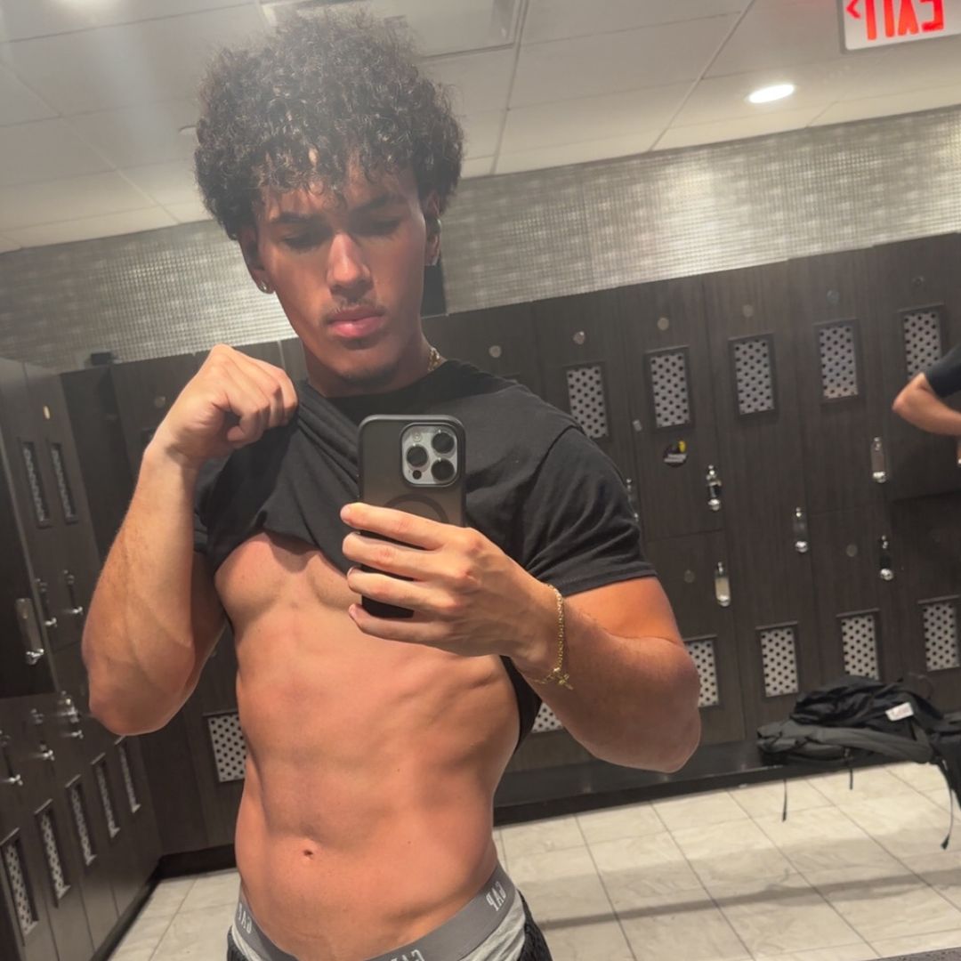 Alexander Guzman