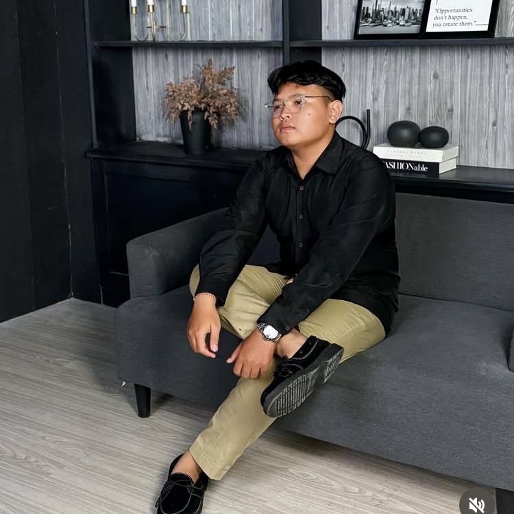 Steven Paul