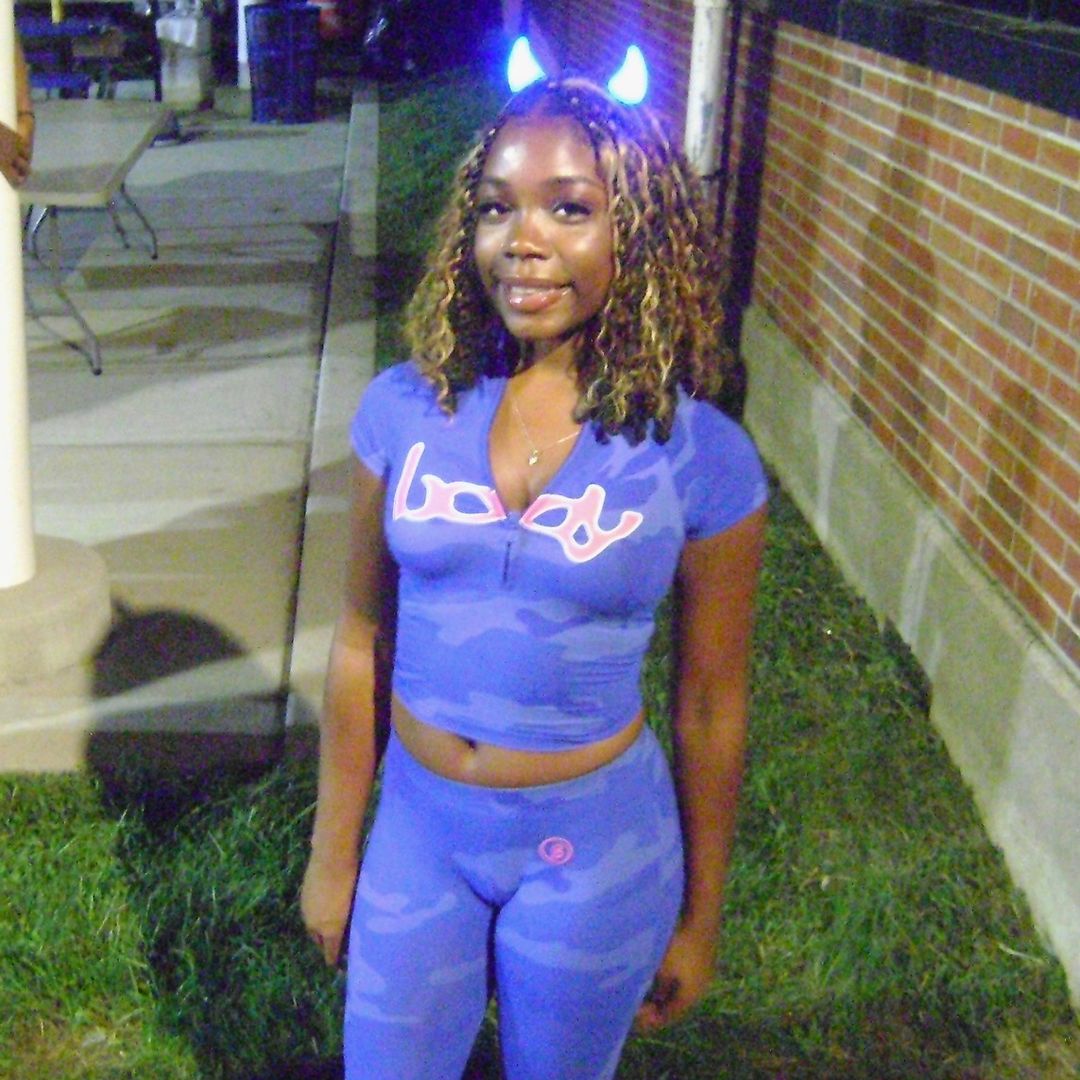 Temani Clay