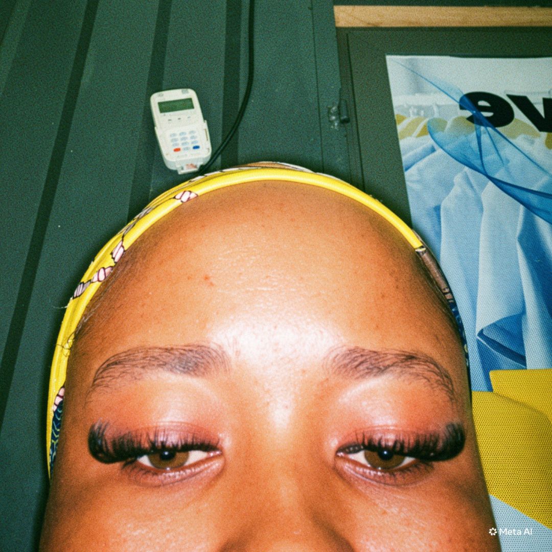 Efya Diva