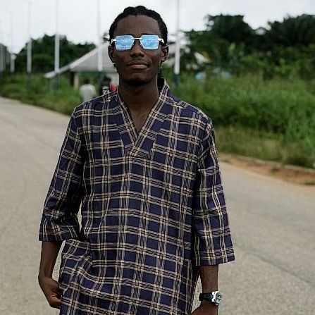 Donyabi Elvis