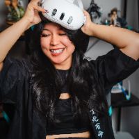 Brenda Le