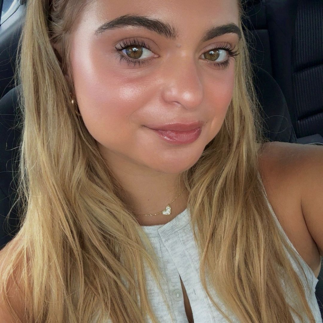 Corrine Hanks 
