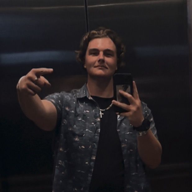 Ethan Davis 