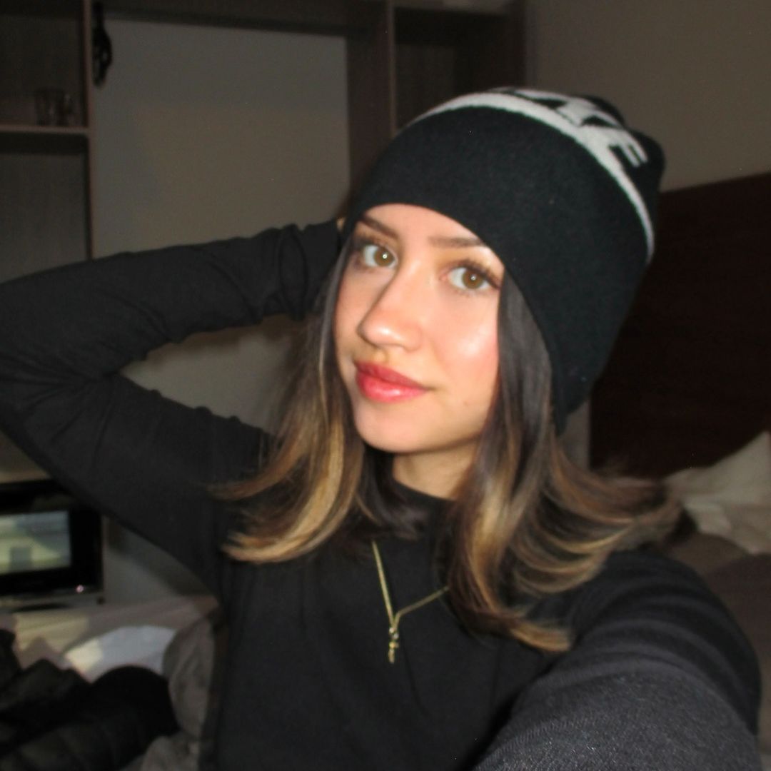 Lora Czen Baker