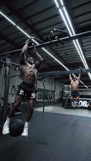 Savage Partner Workouts (Share This) - Which variation was your favorite fam? - Gym: @globalfitnessstudio 🎥 : @rfmed...