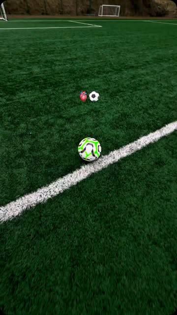 My therapy🫀⚽️ - - - Follow for more⚽️🤝🏻❤️#futbol #football #foryou #viral #viralreels #sport #peace #explorepage #...