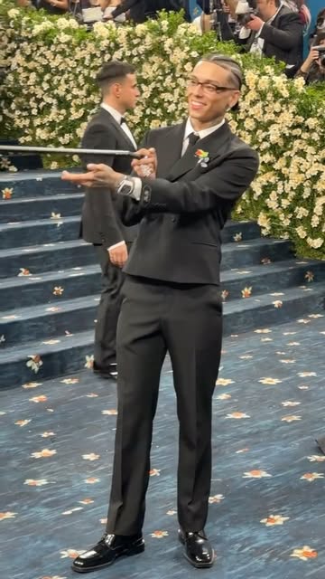 The 2025 #MetGala dress code, Tailored for You, invited guests to interpret menswear and tailoring by imbuing their o...
