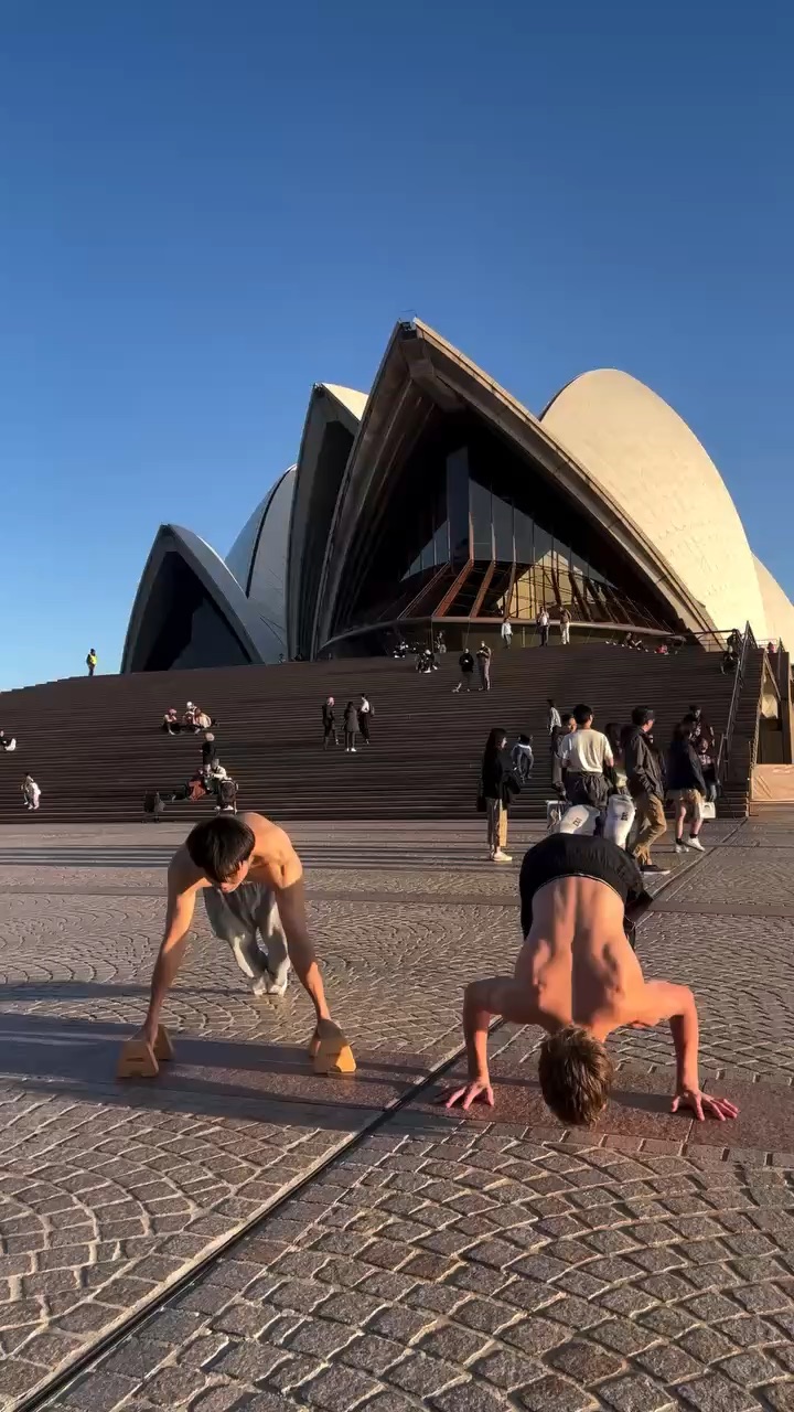Handstand press with bro ;)