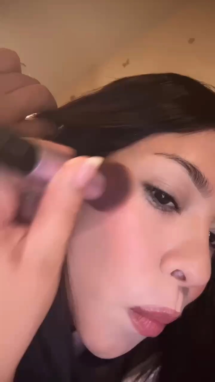 Reviewing makeup