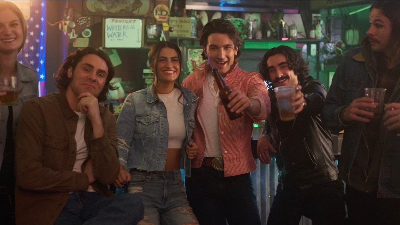 Drake Milligan - Jukebox Songs And Barstool Beers (Official Music Video) Drake Milligan stars in "Jukebox Songs And B...