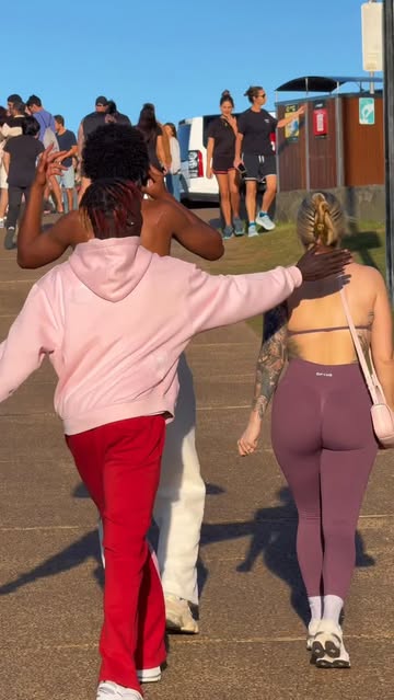 She Tricked Him 😅 #explore #explorereels #entertainment #viral #comedy #trending #funny #exploremore