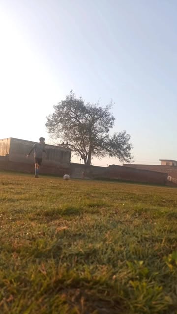 Football time . . . . . . .. . .. . . . . #foryoupage #footballer #funnymems #footballlove #indianfootball #indianfoo...