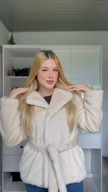 Uma peça mais linda que o outra! 😍✨ Se você está procurando o look ideal para a FENAFEP, ou para outra ocasião a @us...
