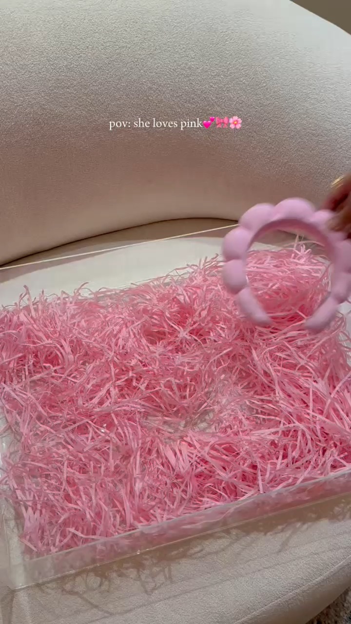 Pink girly things