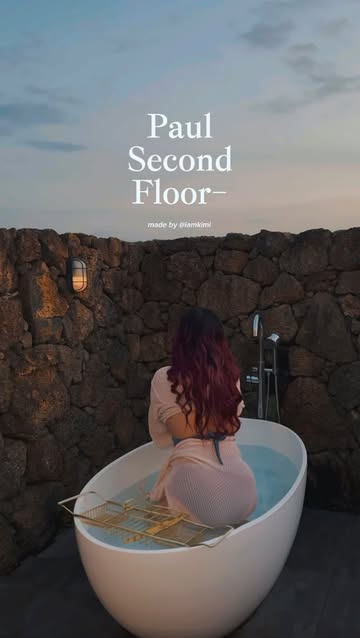 #협찬 Some places feel like stepping into a quiet dream. Spent the evening watching the sky from @paulsecondfloor and i...